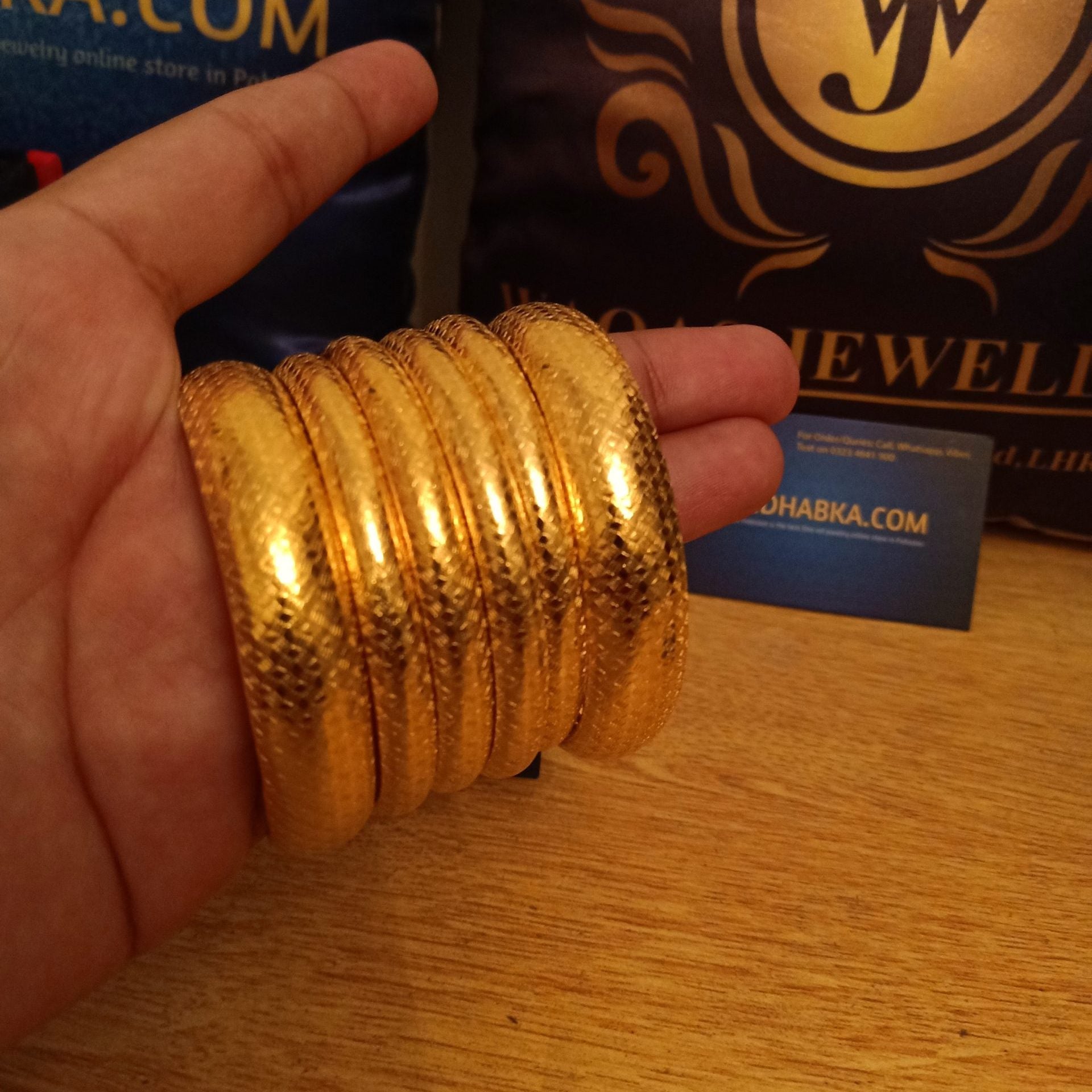 Royal Gold Plated 6 pc Bangle set