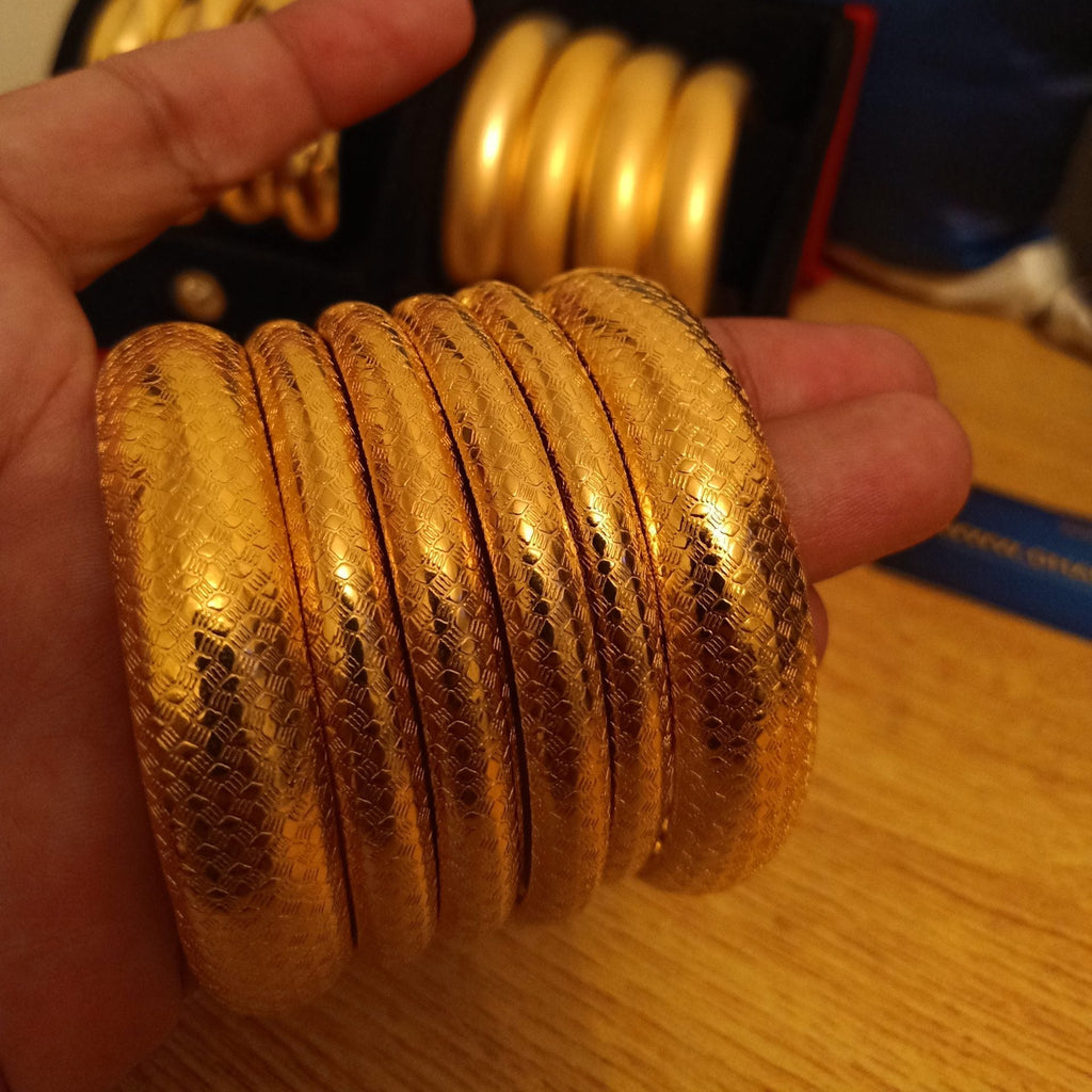 Royal Gold Plated 6 pc Bangle set