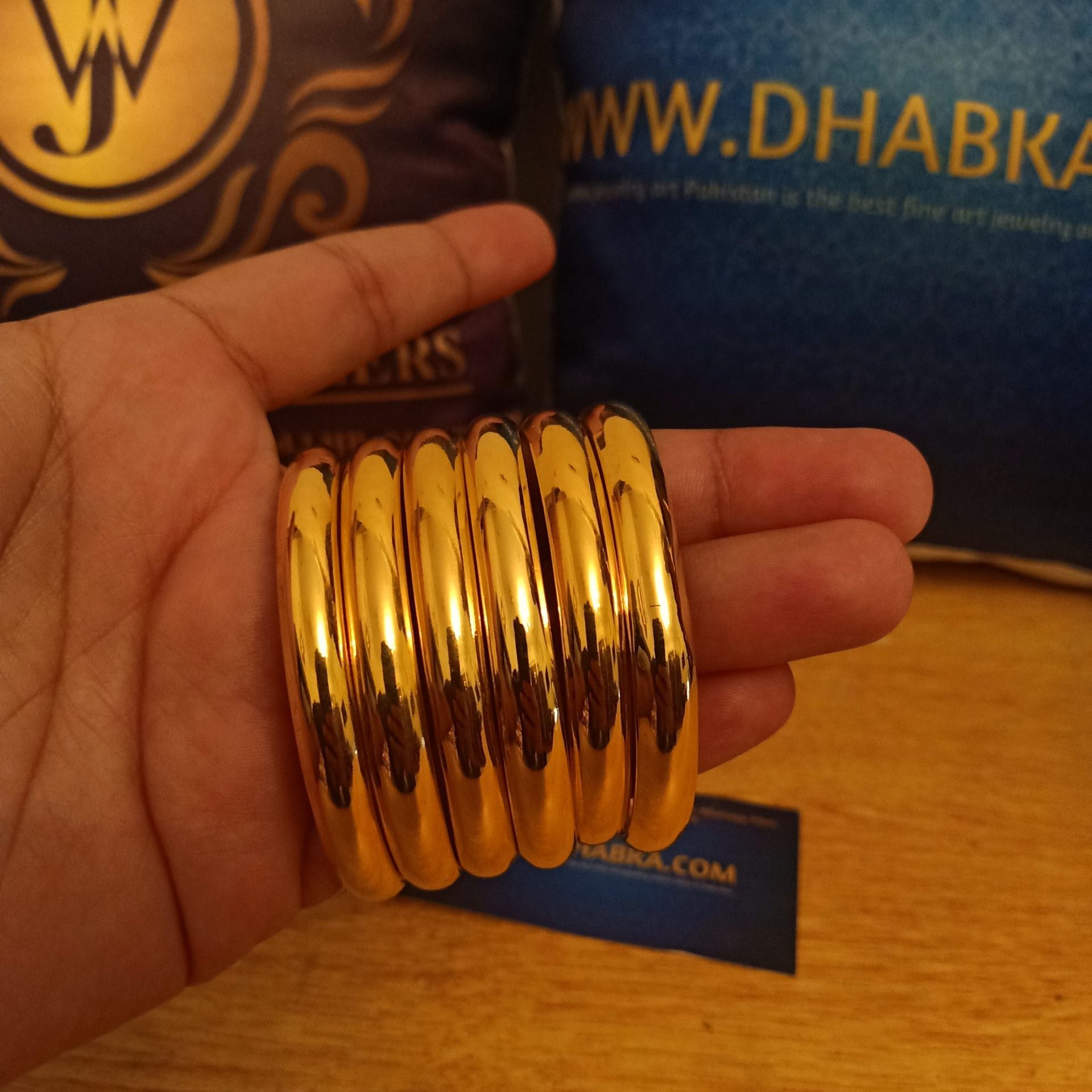 Luxury Gold Plated Shine Bangles