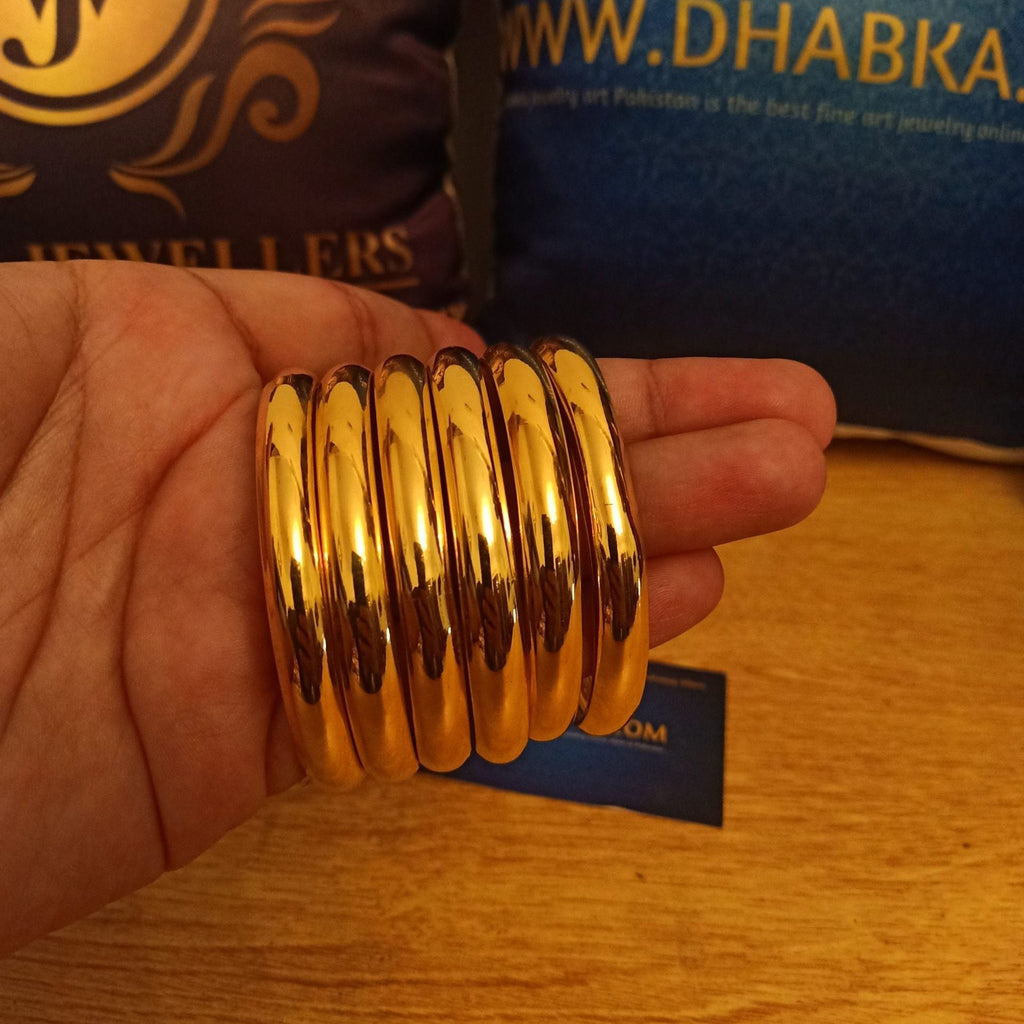 Luxury Gold Plated Shine Bangles