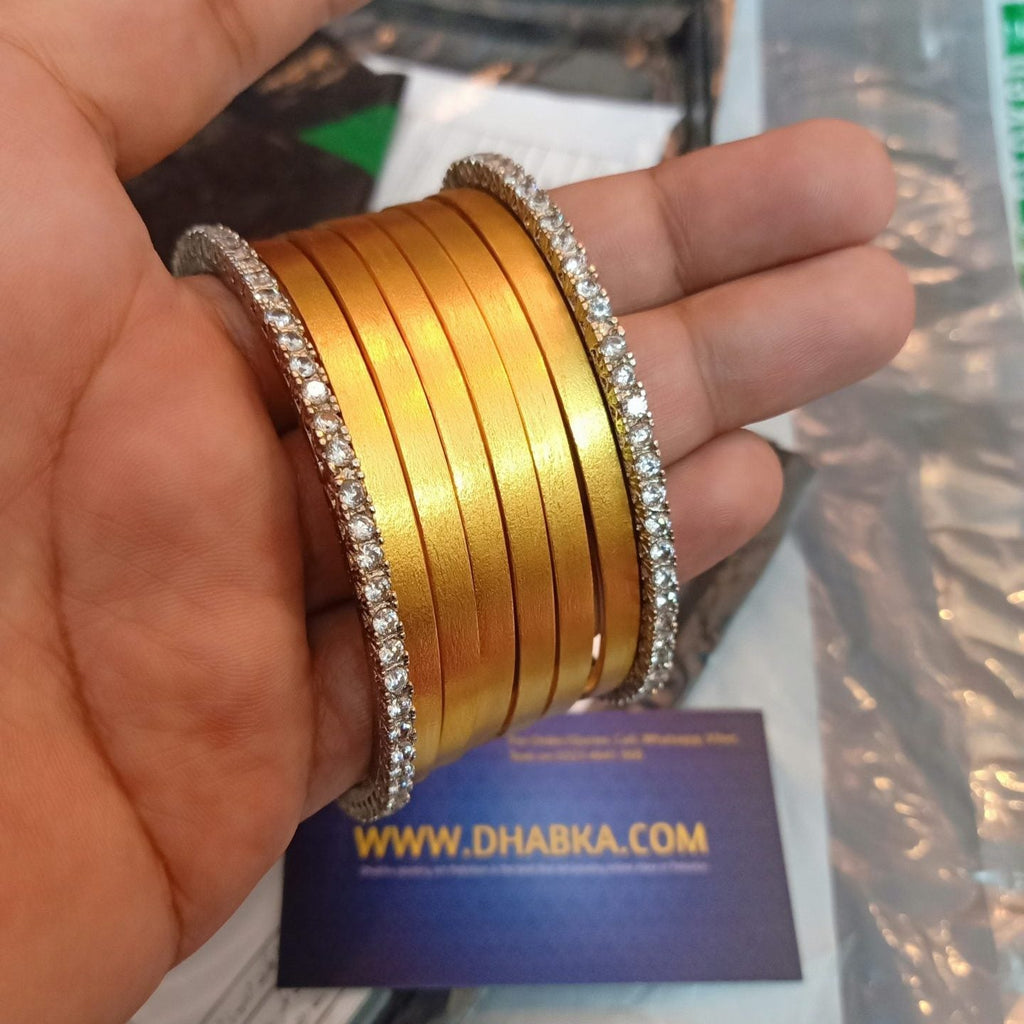 Royal Gold Plated 6 pc gold and 2 Zircon Stone Set