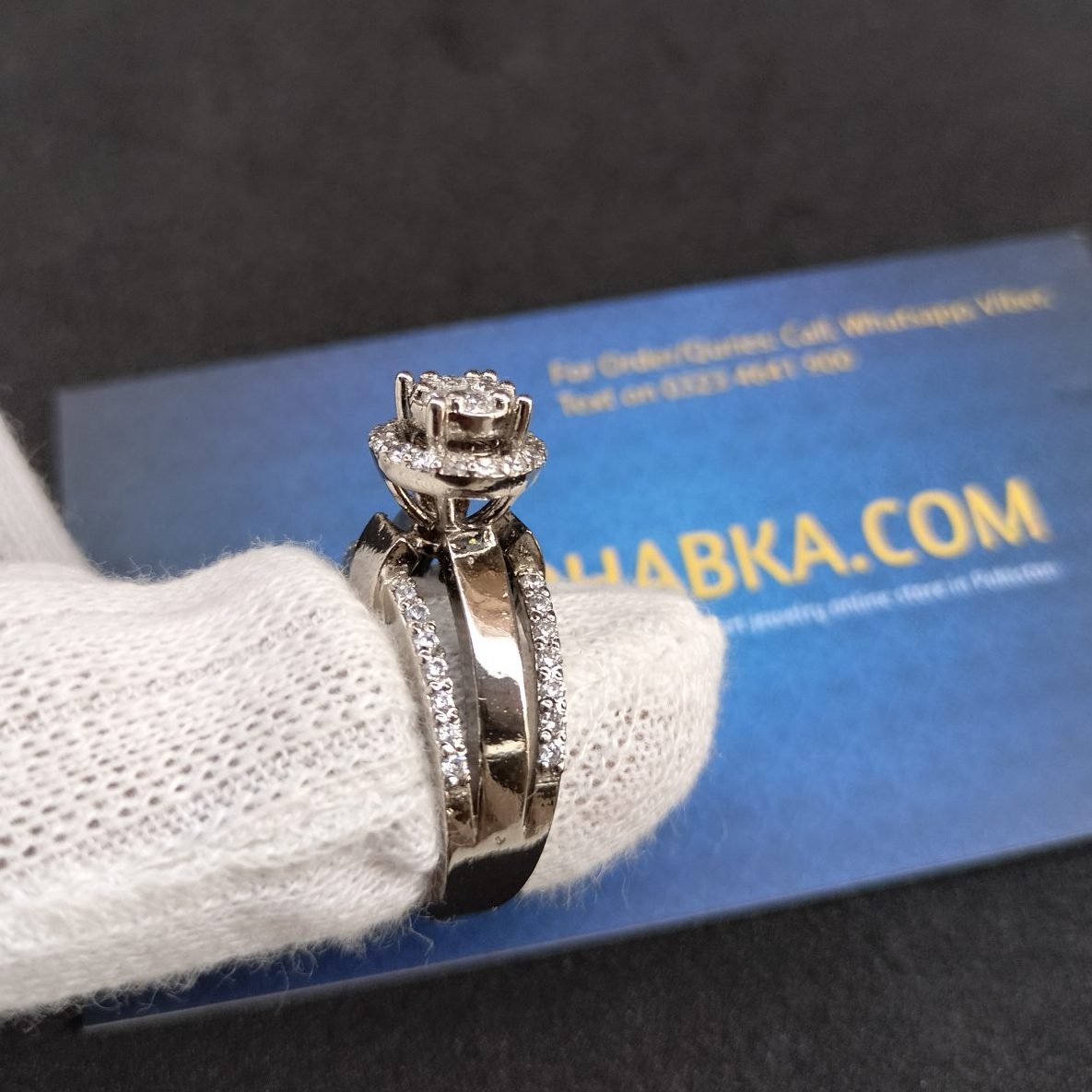 925 Sterling Silver Dimond Look Ring