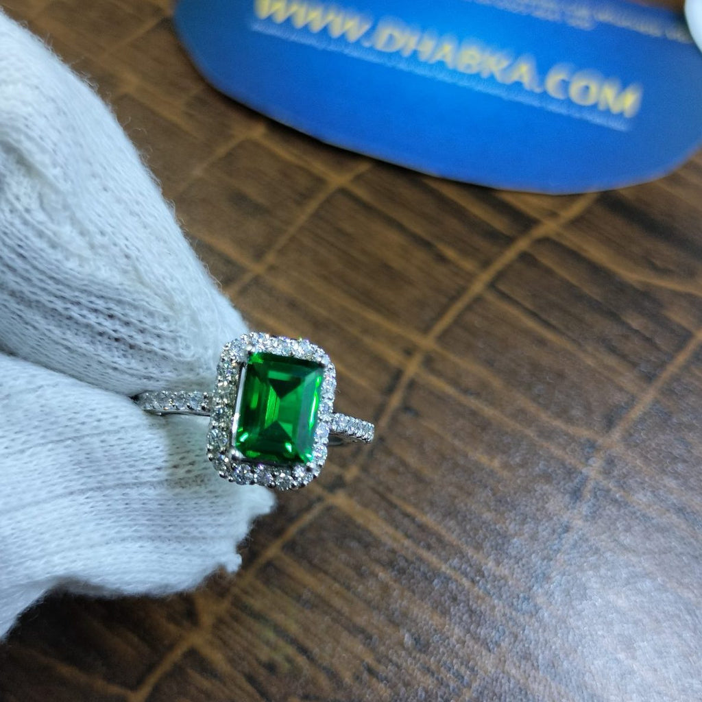 925 Sterling Silver Green Stone Dimond Look Ring