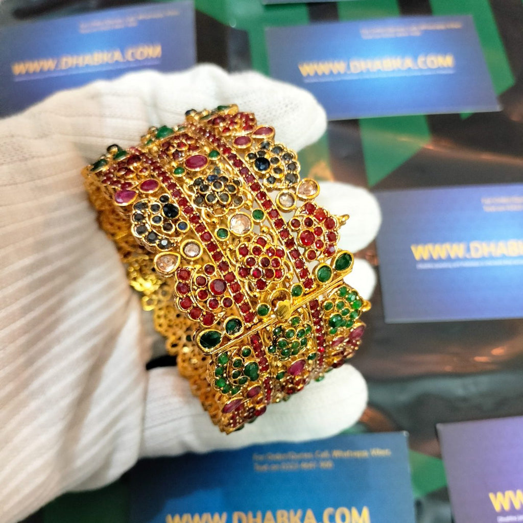 Luxury Gold Plated Real Stone Openable Bangle