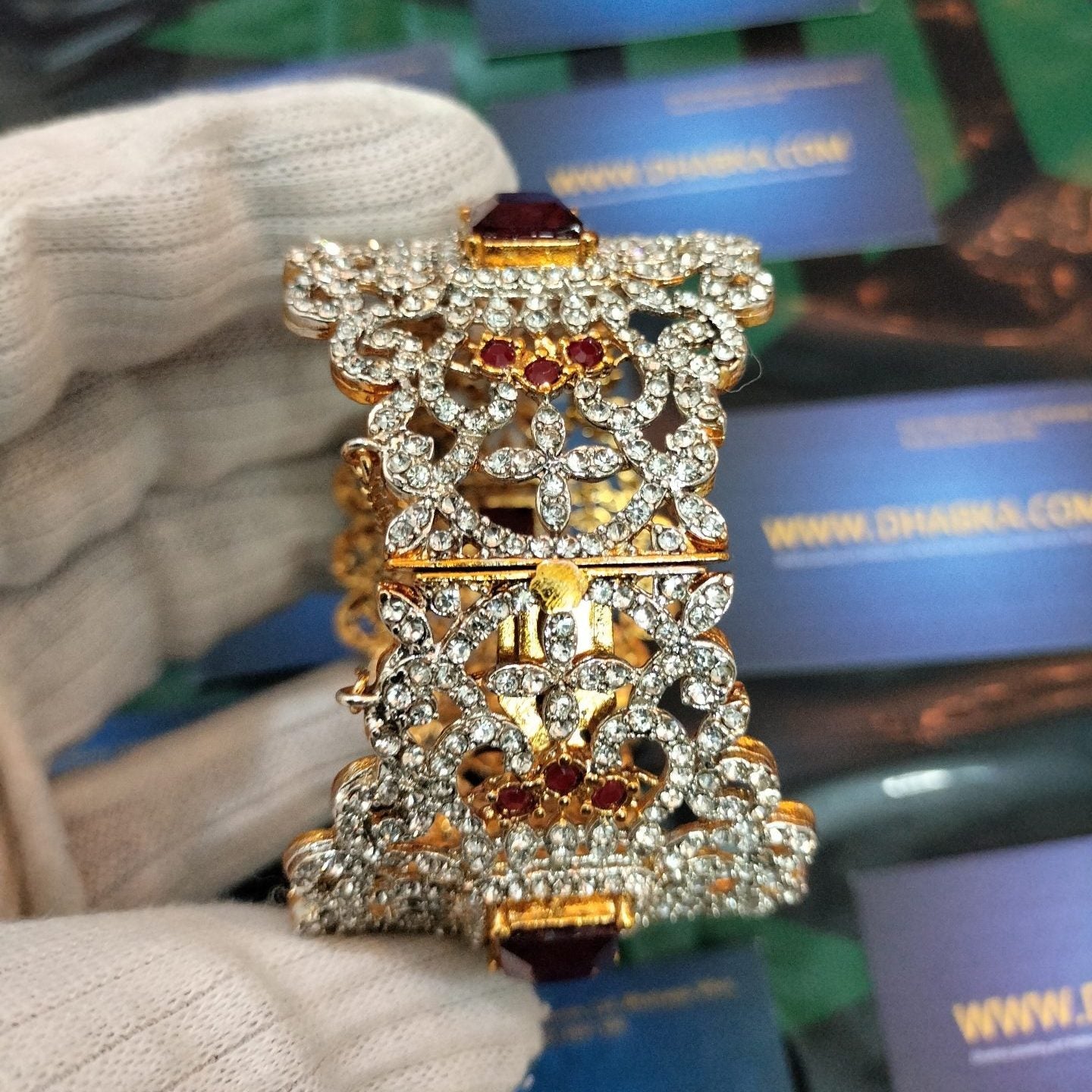 Luxury Gold Plated Real Zircon Stone Openable Bangle