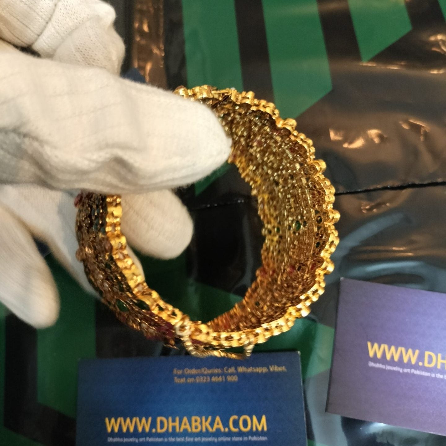 Luxury Gold Plated Pearl Openable Bangle