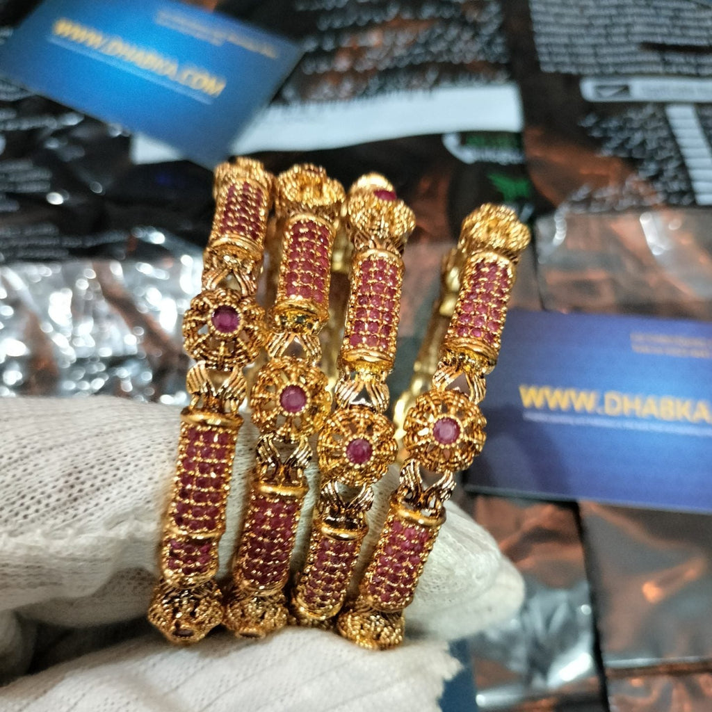 Luxury GangaJamni Gold Plated Ruby Color Bangle Set