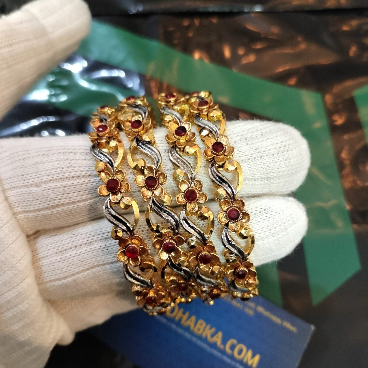 Luxury Delicate Real Gold Plated 4 Pc Bangle Set