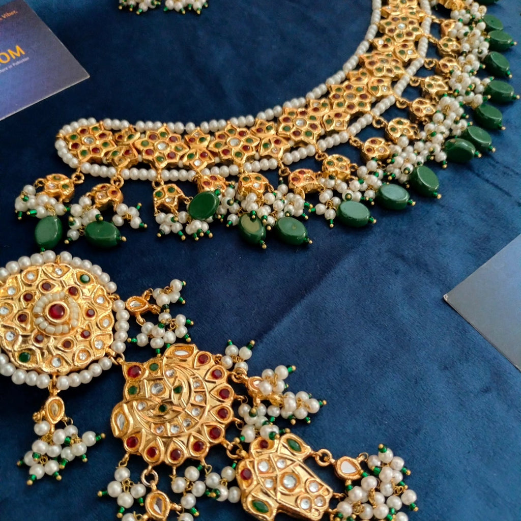 Beautiful Thappa Kundan Real Gold plated jewelry set