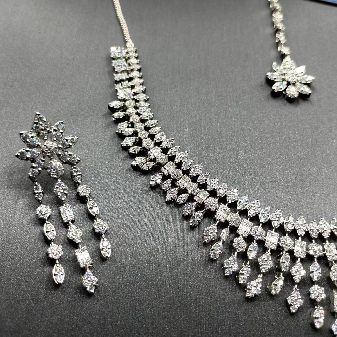 925 Sterling Silver Luxury set with Cubic Zircons