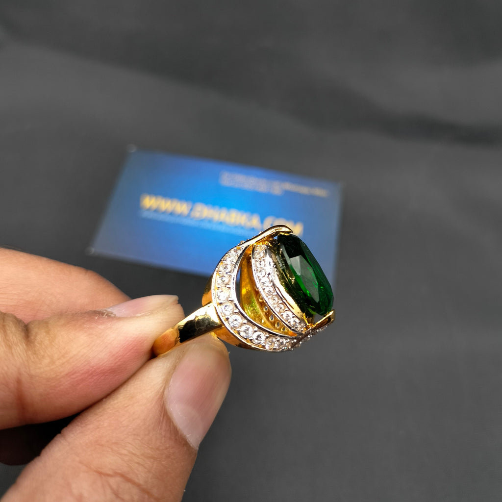 925 Sterling Silver Ring quality green stone